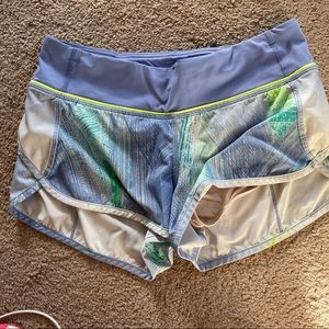 EUC Lululemon speed up low rise size 4